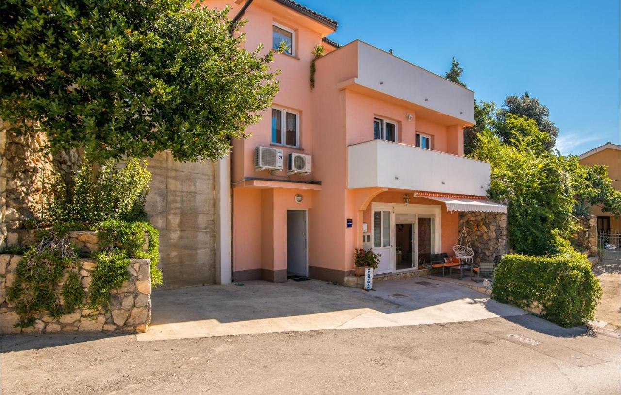 Beautiful Apartment In Stara Baska With Wifi Εξωτερικό φωτογραφία