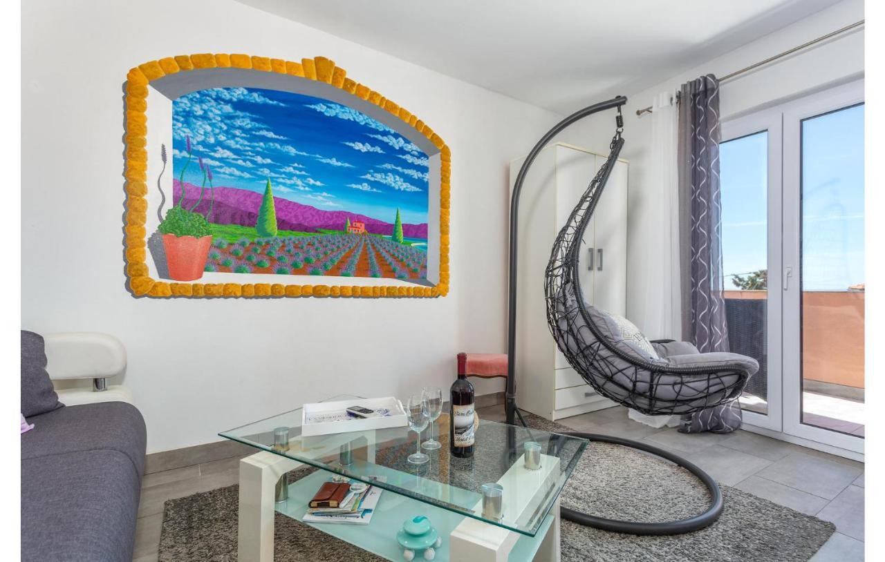 Beautiful Apartment In Stara Baska With Wifi Εξωτερικό φωτογραφία